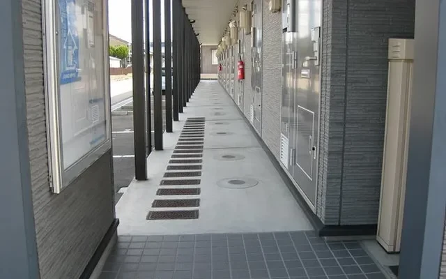 Leopalace RAKUJO 3