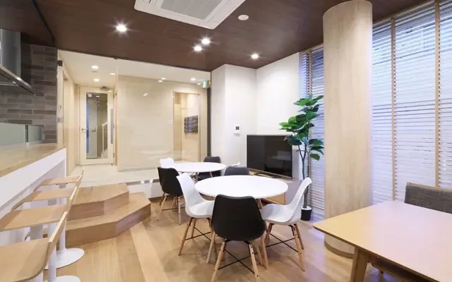 DASH LIVING EBISU 0