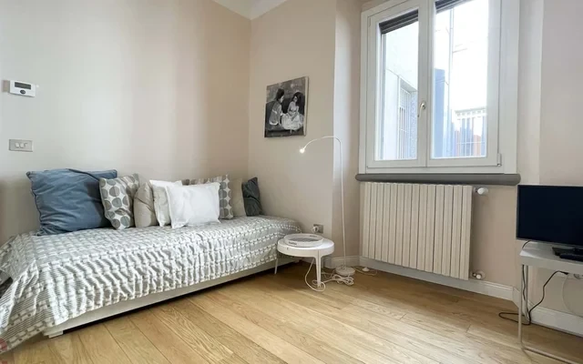 Appartamento in Via Piazzale Stazione Genova - zona Navigli, Bocconi
 (PORTAGENOVA2C) 0