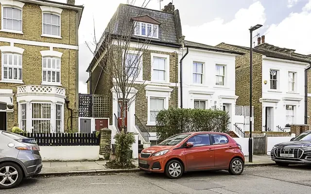 Shaftesbury Road 12098# 0