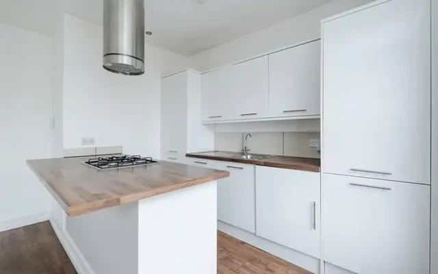 Mildmay Road, London, N1 4PU 2