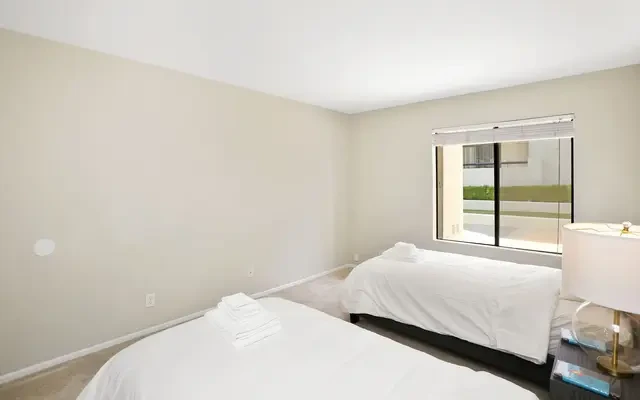 375 South Third St 4