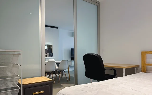 1202/639 Lonsdale St 3