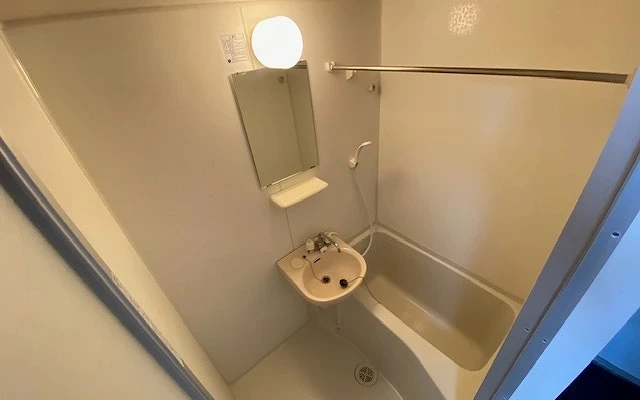 レオパレス言問 4