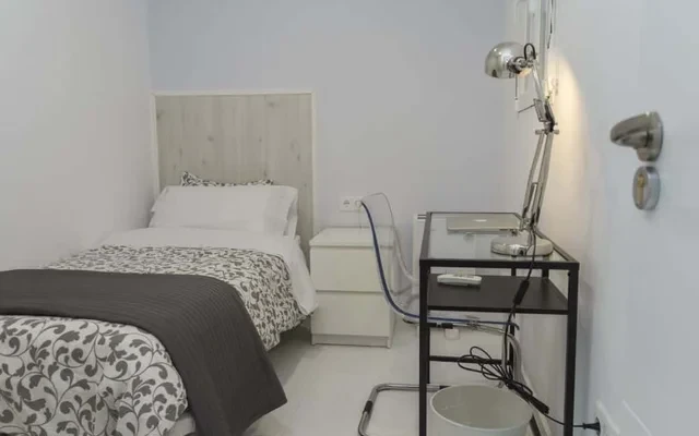 Appartamento Plaza de Santa Ana 4 3