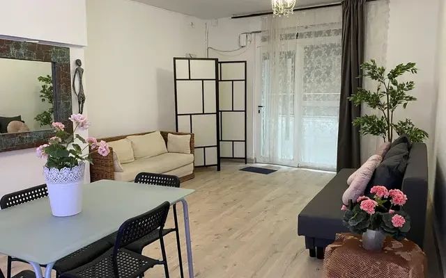Studio, with outdoor area 0