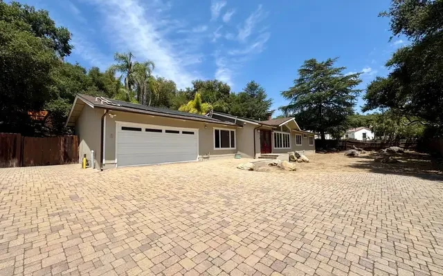 2538 Foothill Road - Santa Barbara student accommodation