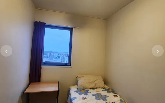 421 Queen Street - Auckland student accommodation - Room in a 4 Bedoom Apartment (1012)