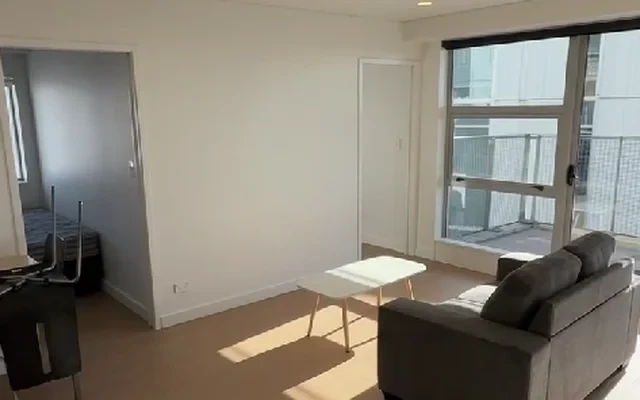 37 Symonds Street 0