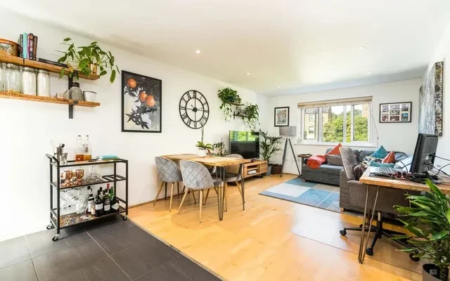 LH-Vestry Mews 3