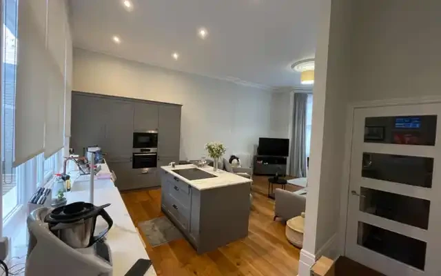 West Kensington 2 4