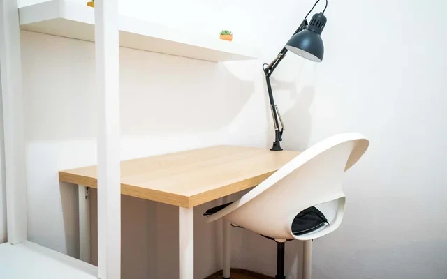 Calle de los Canos del Peral Madrid 28013 Spain 2