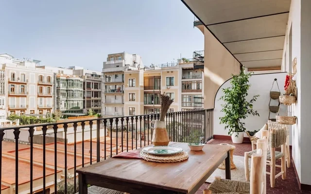 Anora - 3 bedrooms and terrace in Eixample Dreta 0