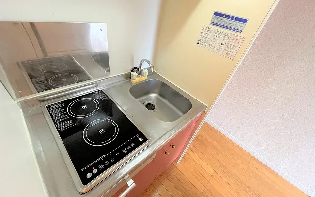 レオパレスロフォス - ที่พักนักศึกษาในซึนนันกังคูหมู่บ้านเคียวริ - 202号房间(带独立厨房)