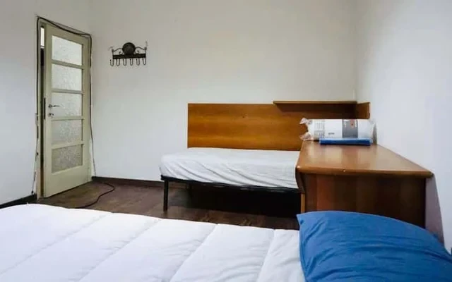 Bedroom 2 - Bed 1 - Milan student accommodation - Shared room
