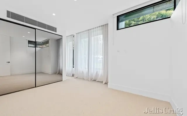 1/21 Wilfred Road, Ivanhoe East 4