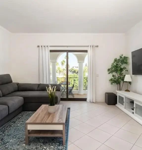 apartment near Estrada do Farol, Edifício Aurora Mar