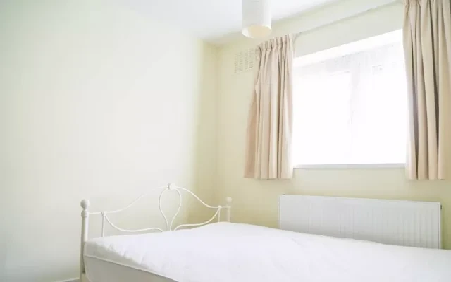 Shared Place·3B1B···15 South Street, Southsea 0
