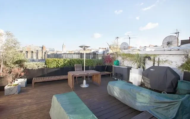 Gloucester Road, South Kensington, London, SW7 4PP 1