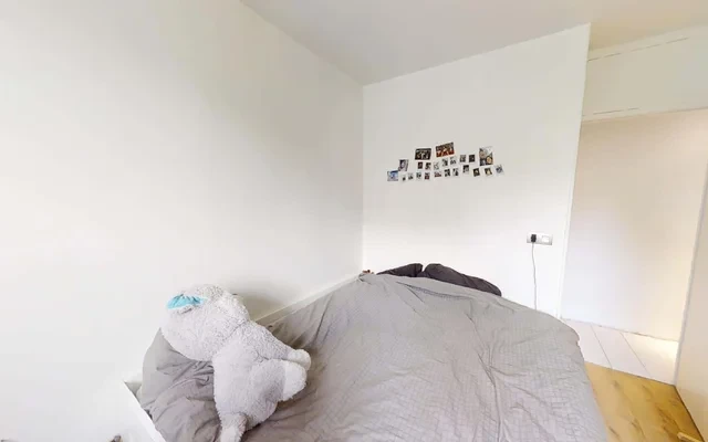 Room in Square de Versailles, Marly-le-Roi for 57 m² with 3 bedrooms – Studentenunterkunft in Yvelines – Private Room