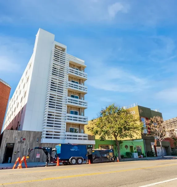 3737 Motor Ave