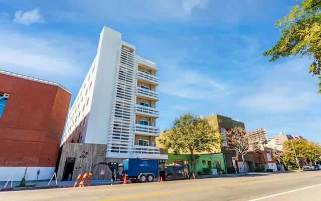 3737 Motor Ave 0