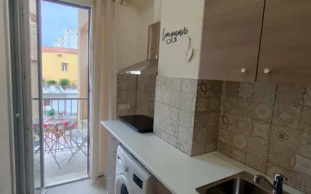 Monolocale vicino Palermo centrale 2