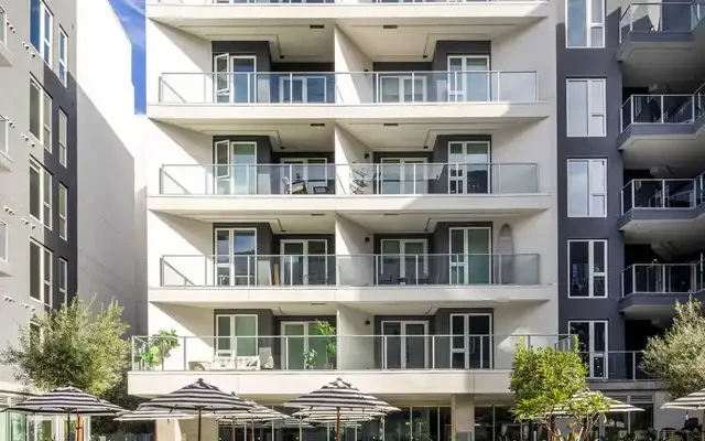West Edge - Los Angeles student accommodation