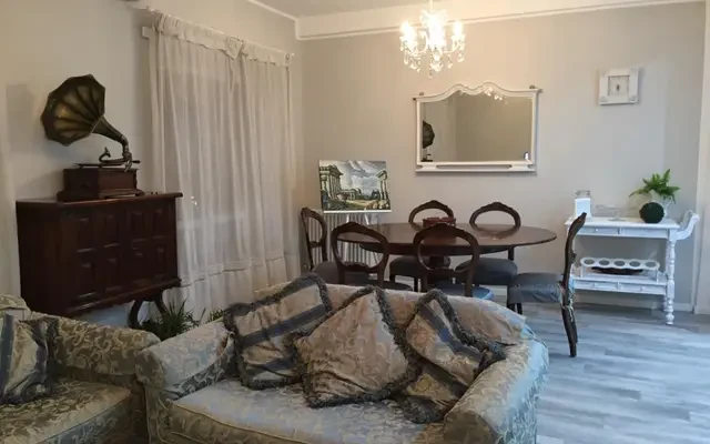 Bright 2-bedroom apt with large living room and balcony in Piramide Ostiense 2