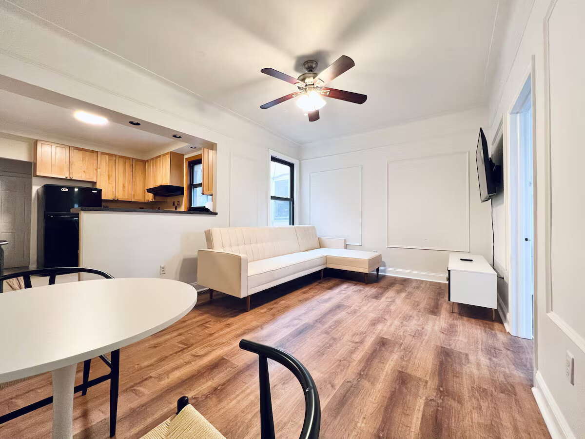 31-16 36th Avenue, Astoria