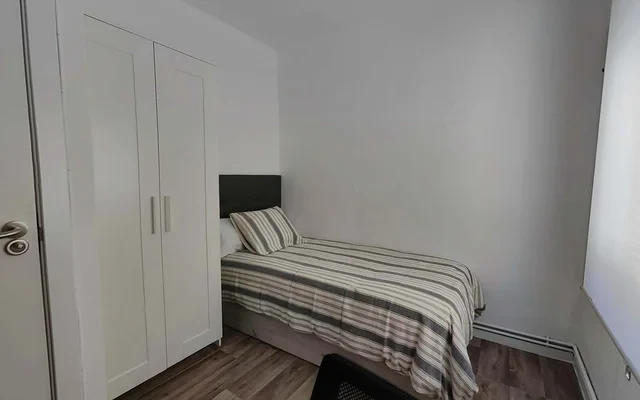 Calle de Cayetano Pando Madrid 28047 Spain 0