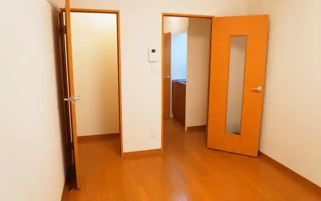 レオパレスフォーエヴァー 1