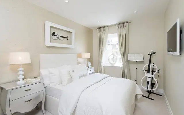 Havilland Mews London W12 2
