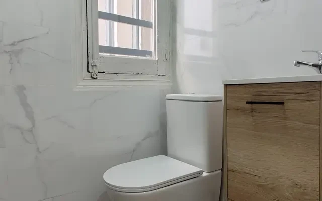 Very charming studio in the Chamberi district 2