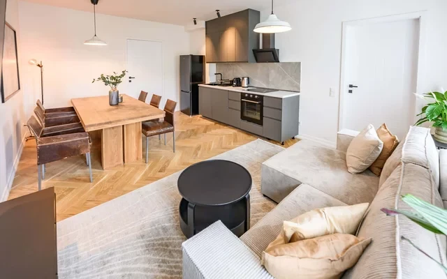 Modern Furnished 3-Bedroom Apartment in Trendy Prenzlauer Berg, Berlin 0