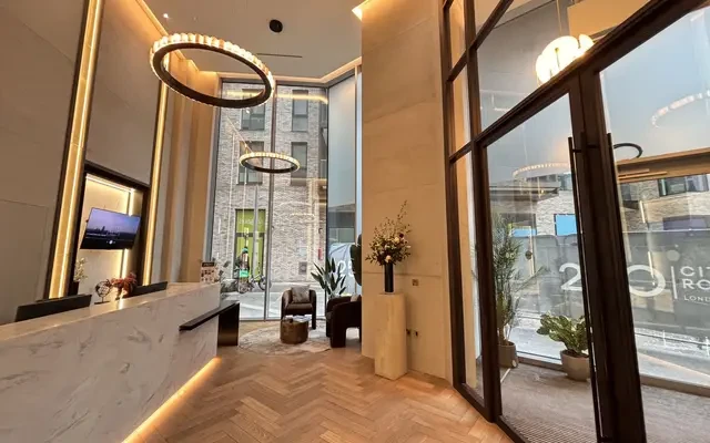 250 City Road 2