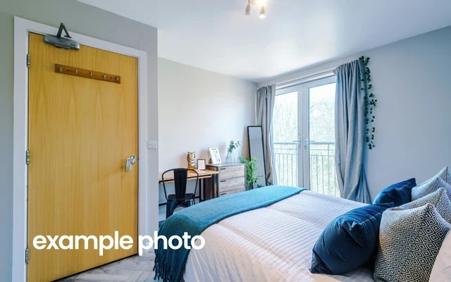 Flat 48, Mayfair Court 1