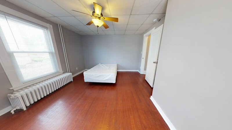 1 bed 1 bath-Apartment 4