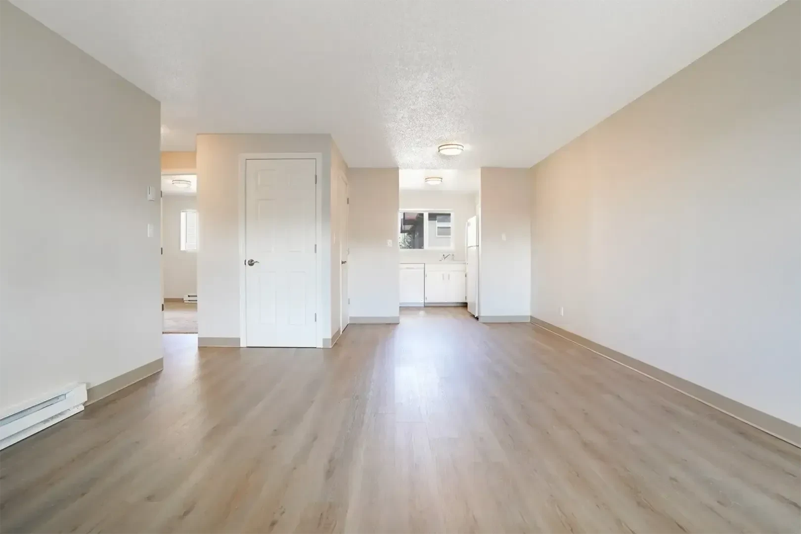 1 Bed 1 Bath 1.A