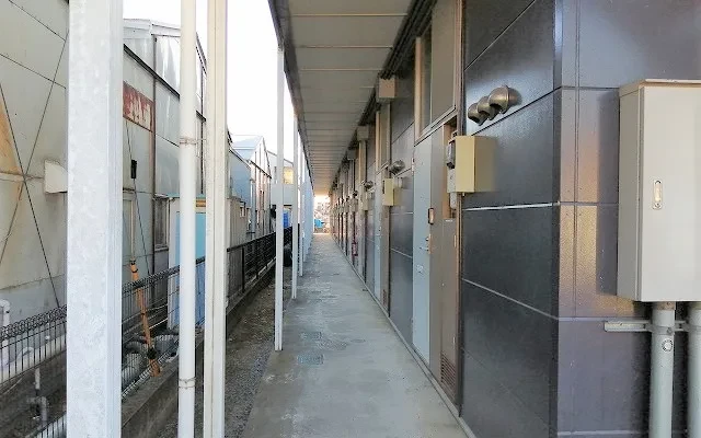 レオパレスシェソワ – Studentenunterkunft in Ōura-gun Ōizumi-machi – 205号房间(带独立厨房)