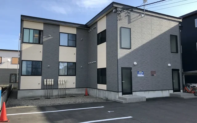 レオパレスメイプル１２ 0