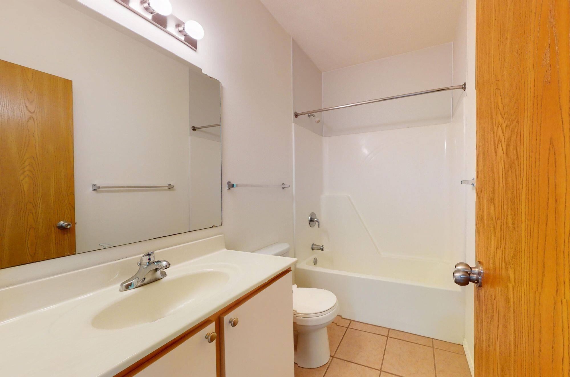 503 E Springfield 2