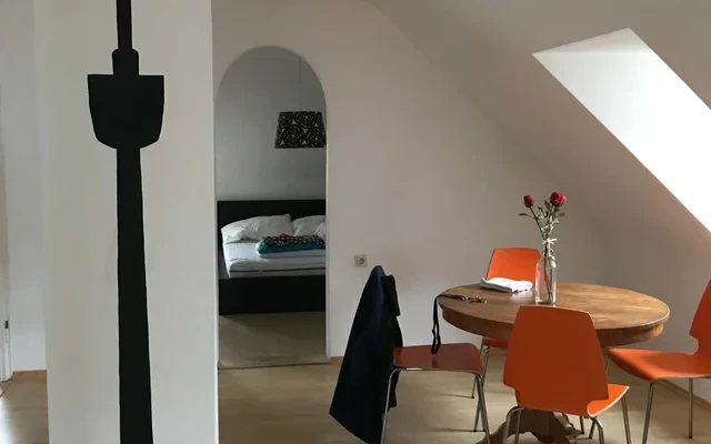 Apartment in Klippeneckstrasse, Stuttgart for 60 m² with 1 bedroom 2