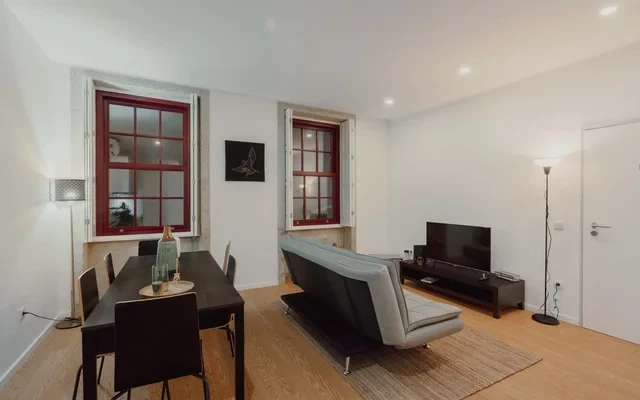 Apartment in Rua do Monte dos Judeus, Porto for 64 m² with 2 bedrooms 0