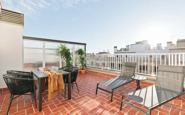 Spiaggia - 1 bedroom and terrace in Sant Gervasi 0