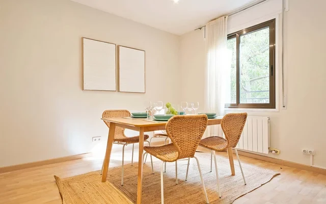 Apartment in Carrer de Pavia, Barcelona for 68 m² with 2 bedrooms 3