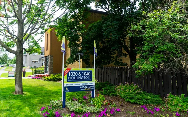Arbor Village - 1030 & 1040 Hollington 1