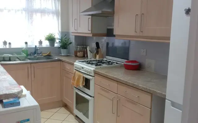 Very cosy double ensuite bedroom in Uxbridge 3