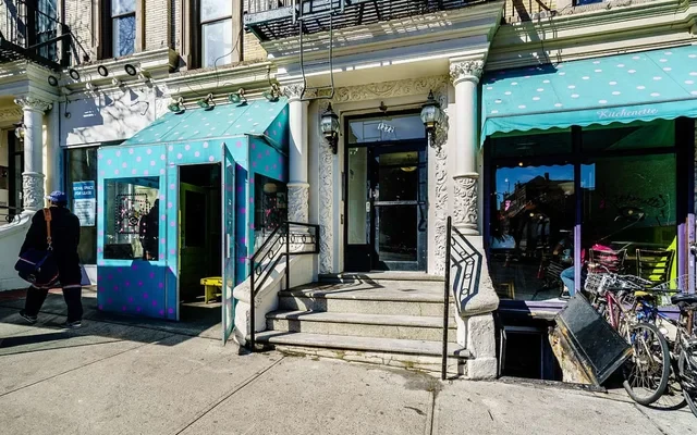 1272 Amsterdam Avenue 0