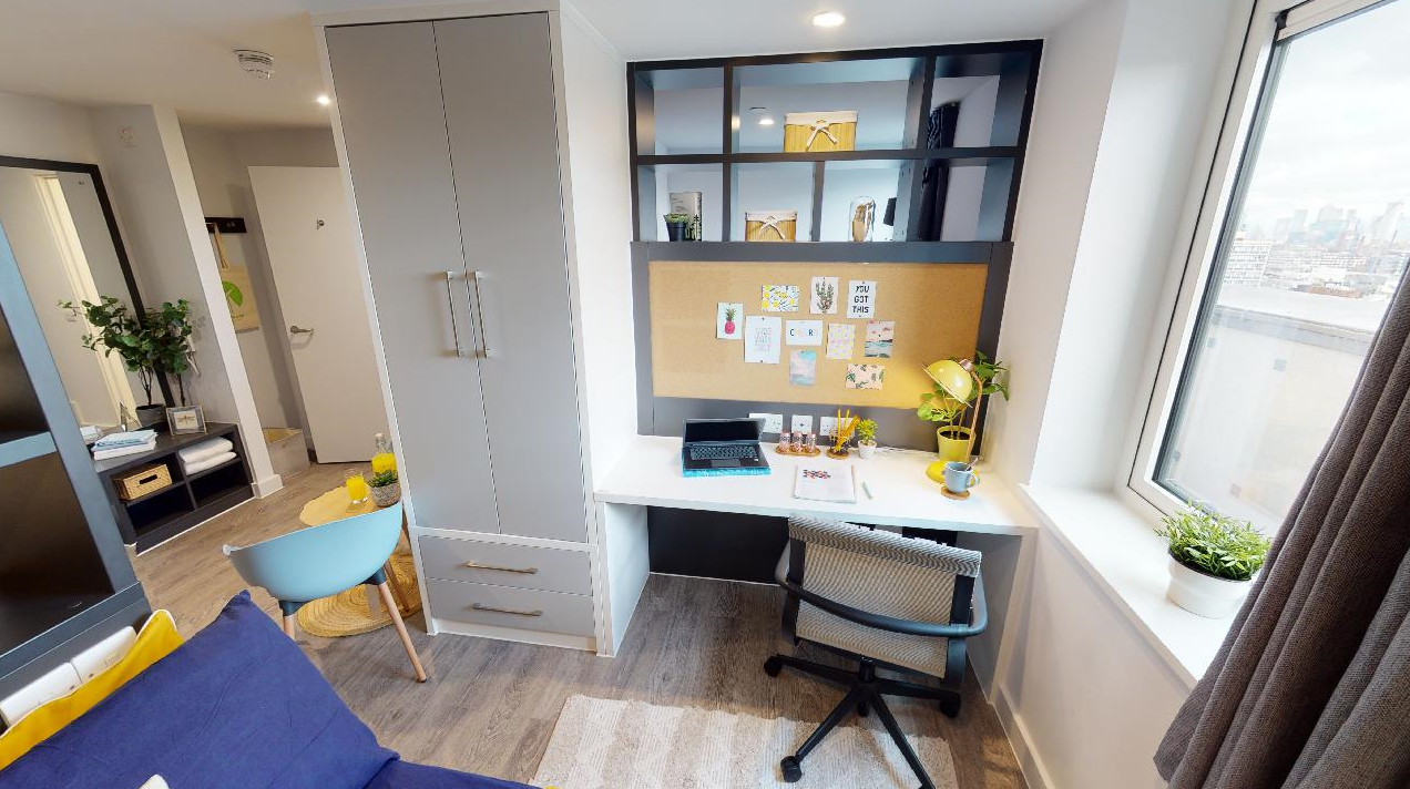 Platinum Penthouse Plus